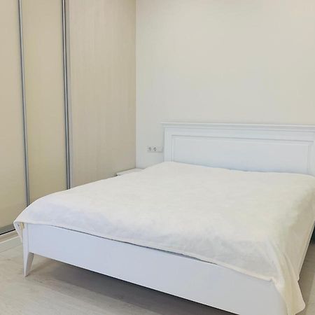 New Appartment In Yuzhny Yuzhne Εξωτερικό φωτογραφία